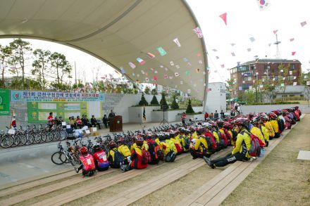 구청장기자전거 대회 의 사진15