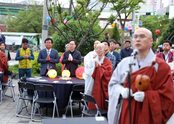 2024년 부처님 오신 날 기념 조형물 점등식 의 사진14