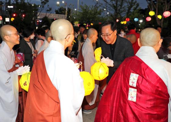 2024년 부처님 오신 날 기념 조형물 점등식 의 사진30