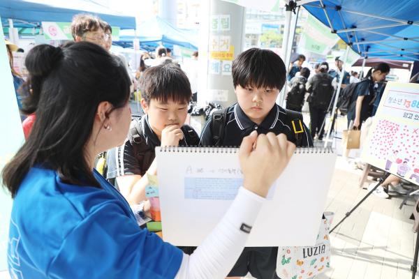 학교 밖 청소년 연합 아웃리치 '금천 유스 펜스' 의 사진24