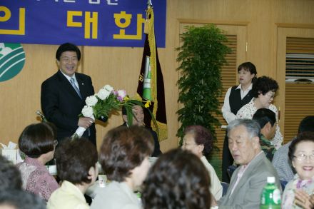 2004년 시흥2동 주민과의 대화 의 사진3