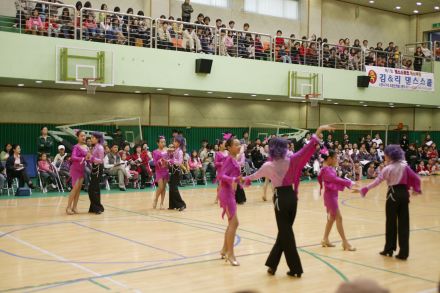 제1회 금천구 생활체육대회 댄스 의 사진3
