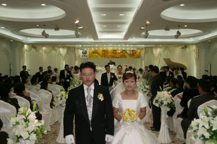2004 동거부부 합동결혼식 의 사진7