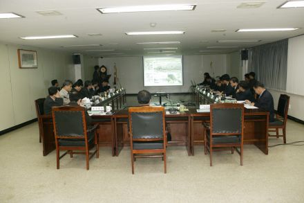시흥3동 폭포공원 용역 보고회 의 사진4