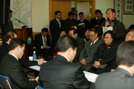 2006 시흥본동 주민과의 대화 의 사진9