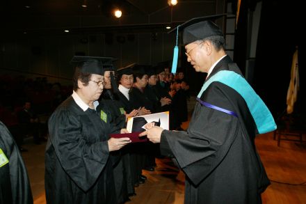 제2기주부교양대학 졸업식 의 사진11