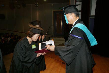 제2기주부교양대학 졸업식 의 사진19