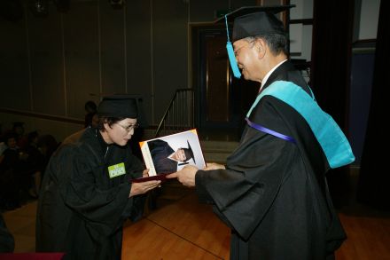제2기주부교양대학 졸업식 의 사진20