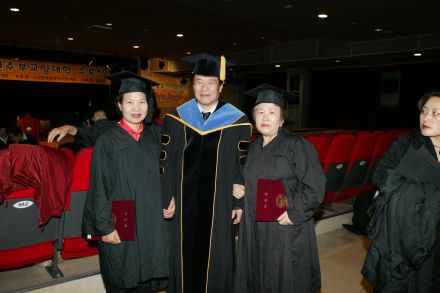 제2기주부교양대학 졸업식 의 사진39