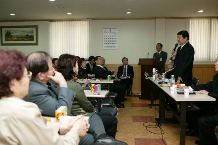 2005 시흥본동 주민과의 대화 의 사진1