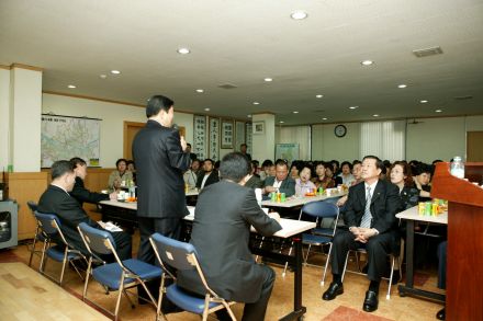 2005 시흥본동 주민과의 대화 의 사진10