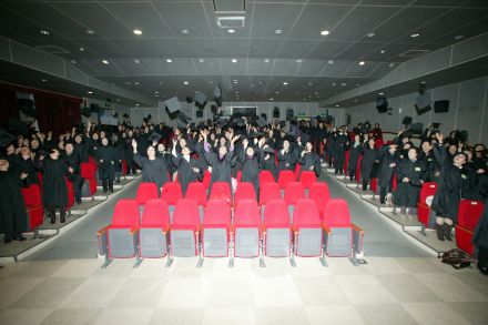 제2기주부교양대학 졸업식 의 사진