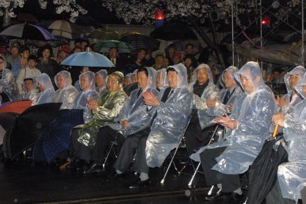 2003년 금천 벚꽃 십리길 개막행 의 사진11