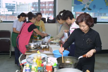 여성교실- 요리강습 의 사진7