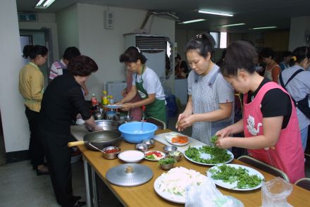 여성교실- 요리강습 의 사진18