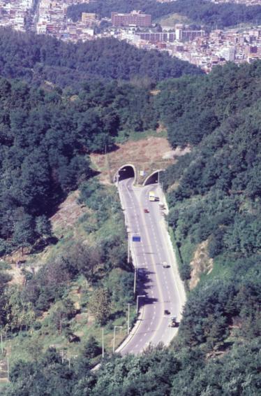 1996년 호암터널(산복도로) 의 사진2