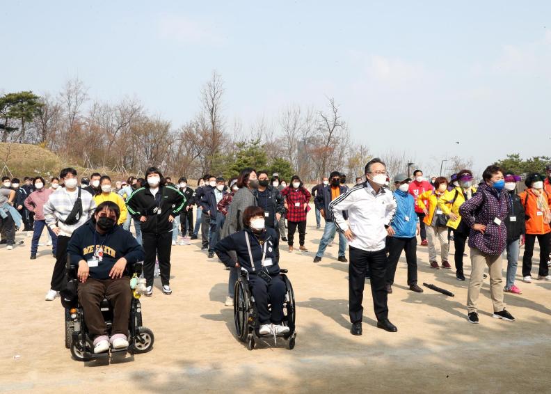 금천구장애인체육회 걷기대회 의 사진7