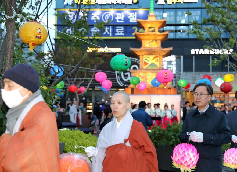 2023년 부처님 오신 날 기념 점등식 의 사진18
