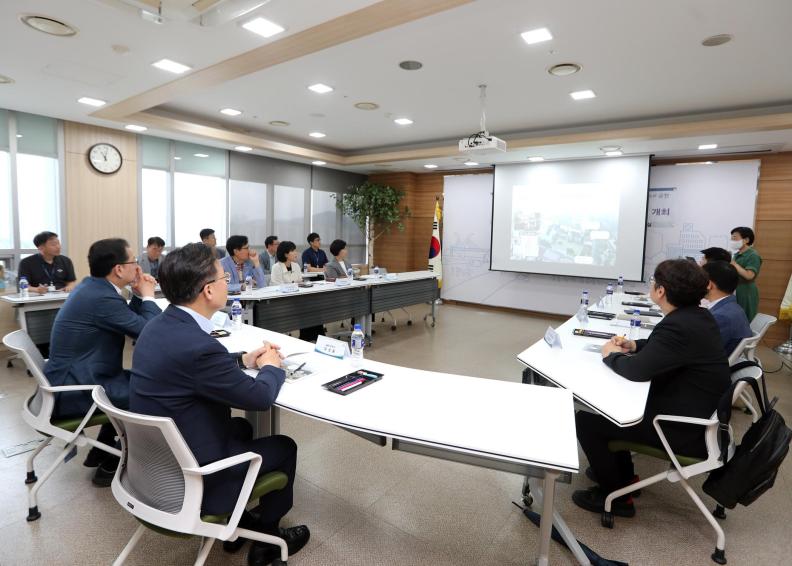 남부여성발전센터 부지활용 용역 관련 보고회 의 사진6