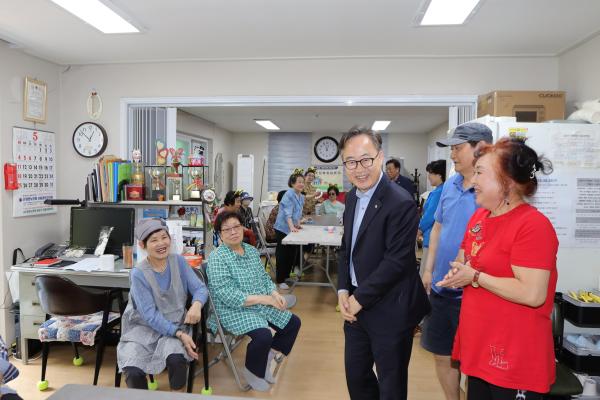 가산동 두산아파트C경로당 단오행사 의 사진